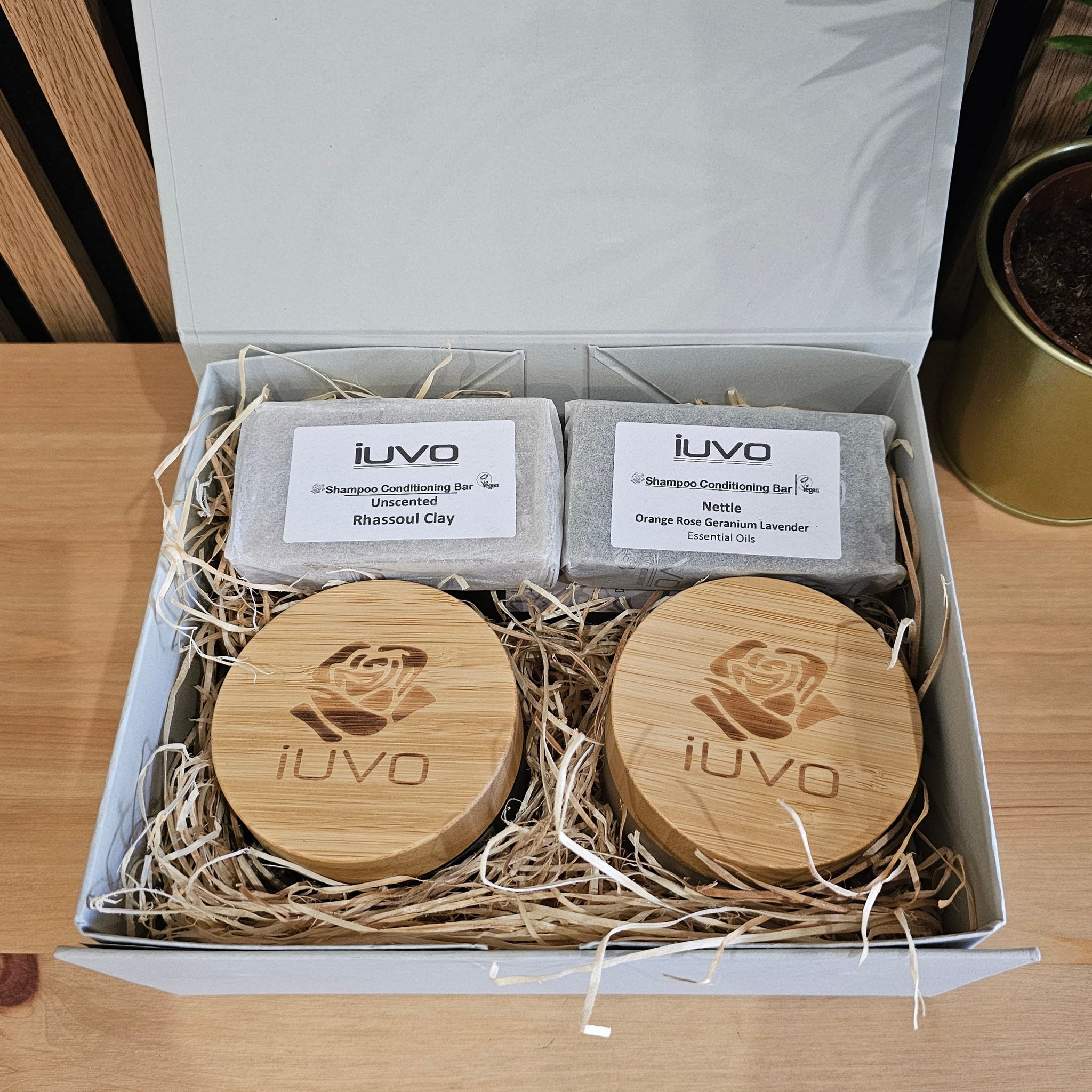 iUVO Pamper & Reset Gift Box